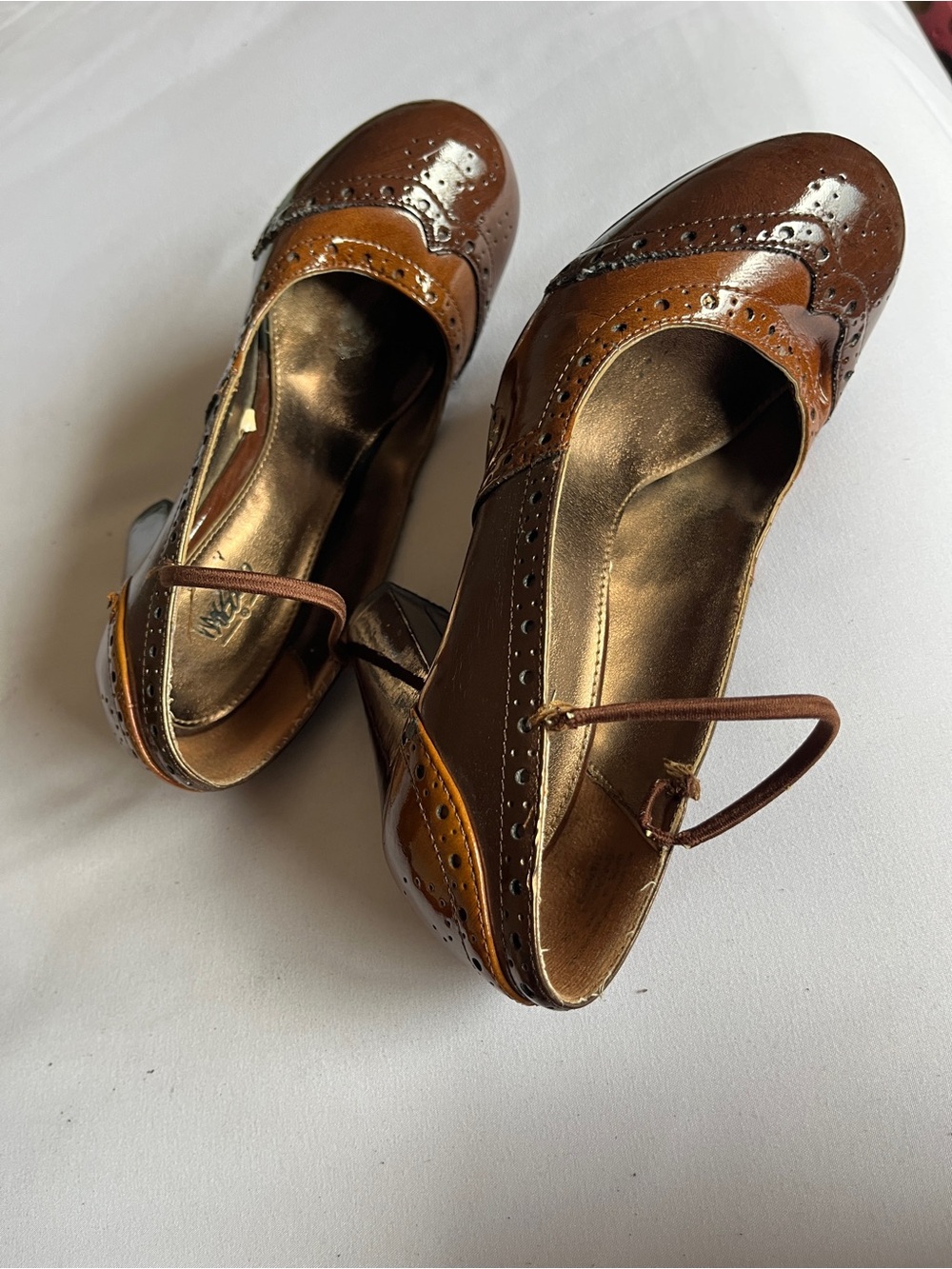 Mossimo Women Size 5.5 Brown Bronze Patent Wingtip Oxford Mary Jane Block Heels - Picture 11 of 16